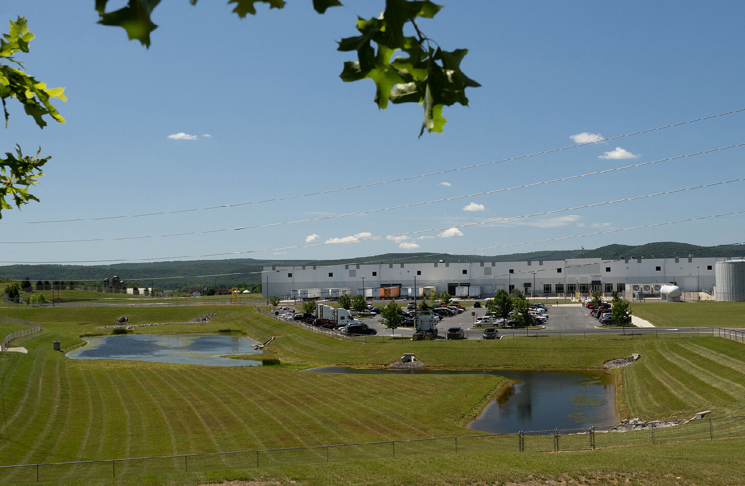 PA warehouse with stormwater pond